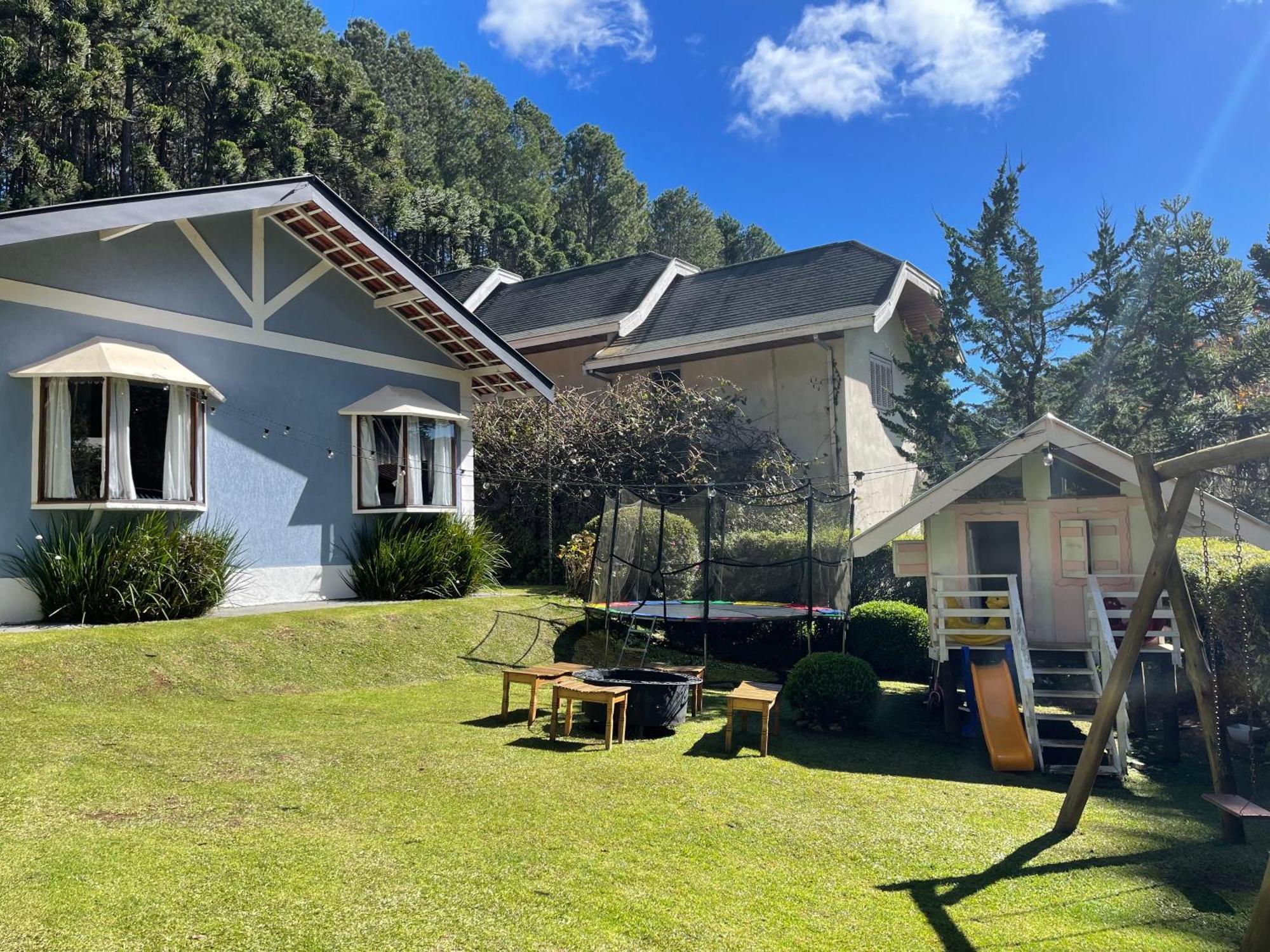 Casa Azul Campos Do Jordao Villa Eksteriør billede