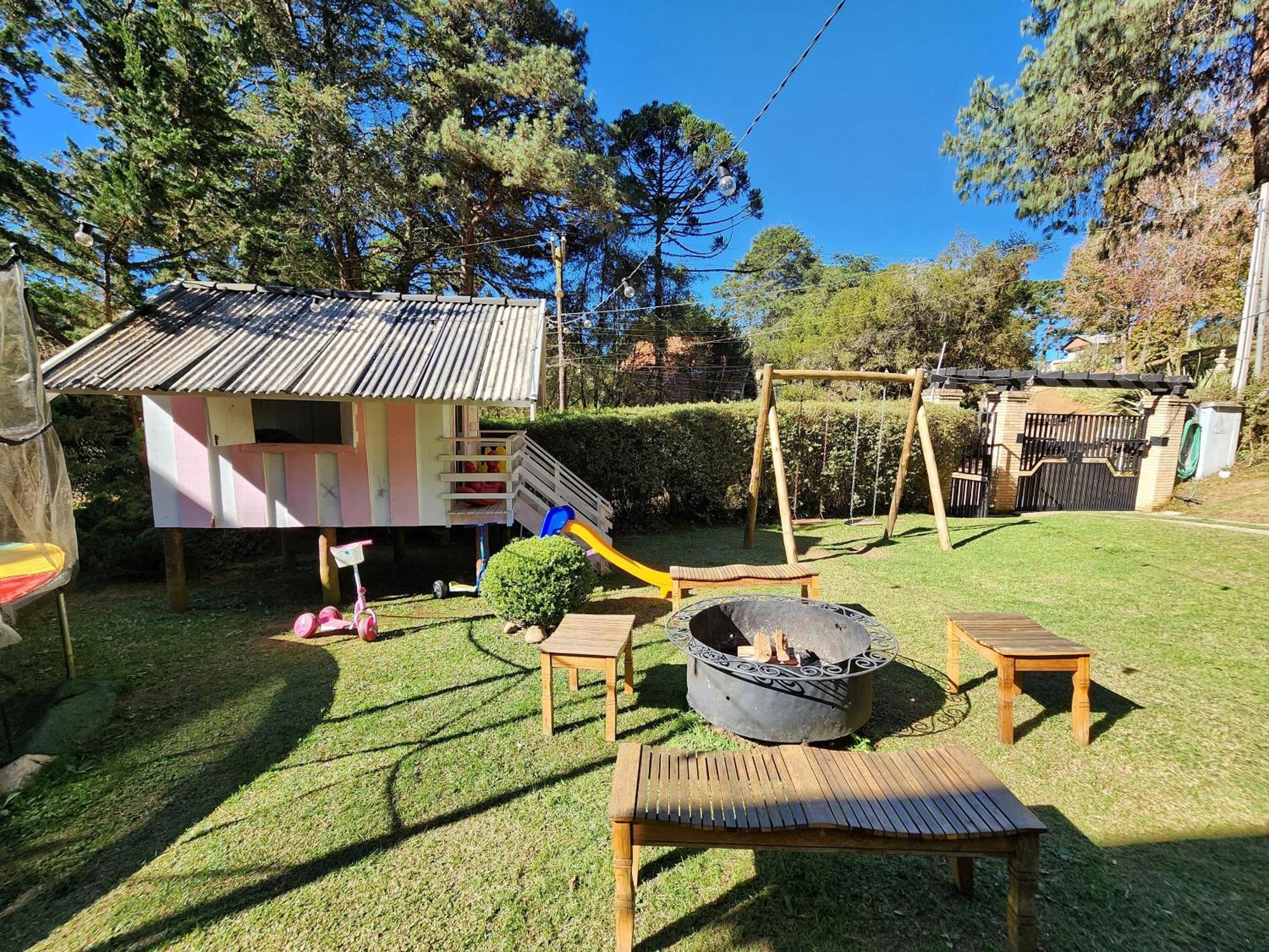 Casa Azul Campos Do Jordao Villa Eksteriør billede